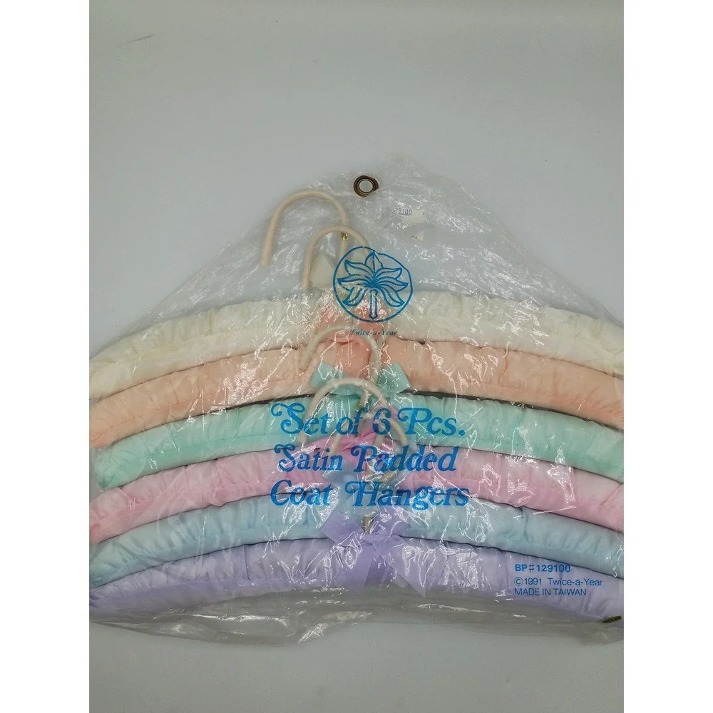 Twice-a-Year Satin Padded Hangers OS Multicolor New Vintage 1991 Pastel 6pc Set